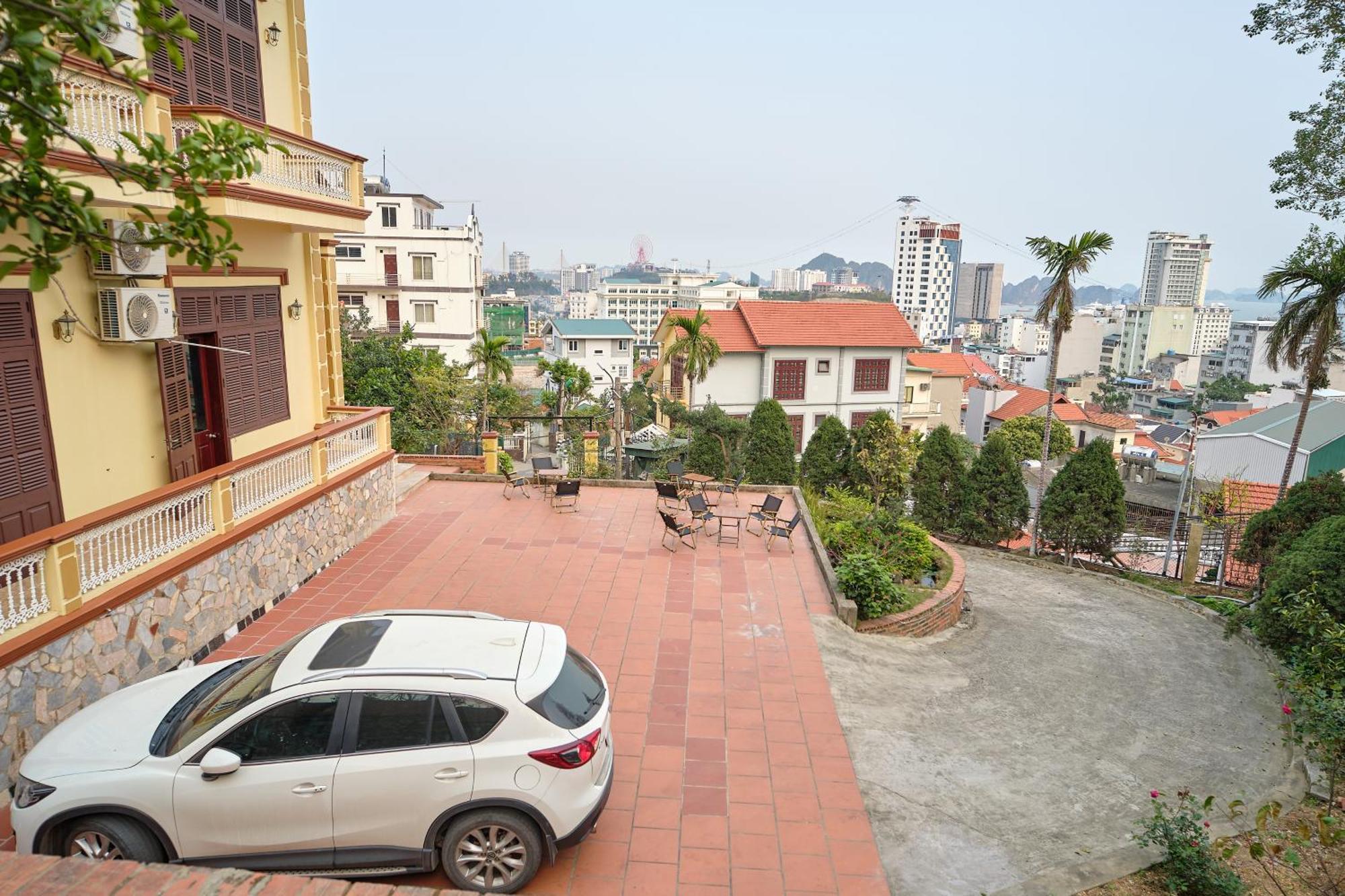 Kim'S Family Hotel Hạ Long Exterior foto